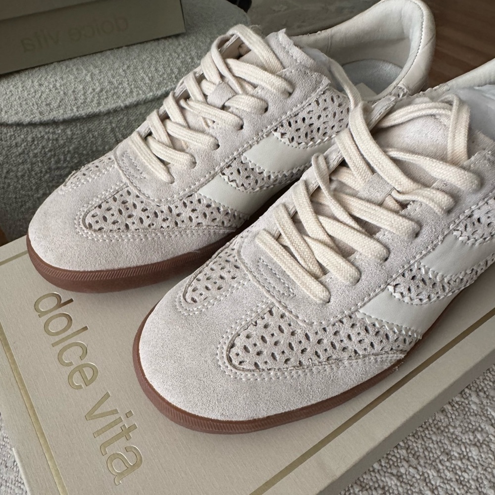 Brand new in box Dolce Vita Merit tennis shoe